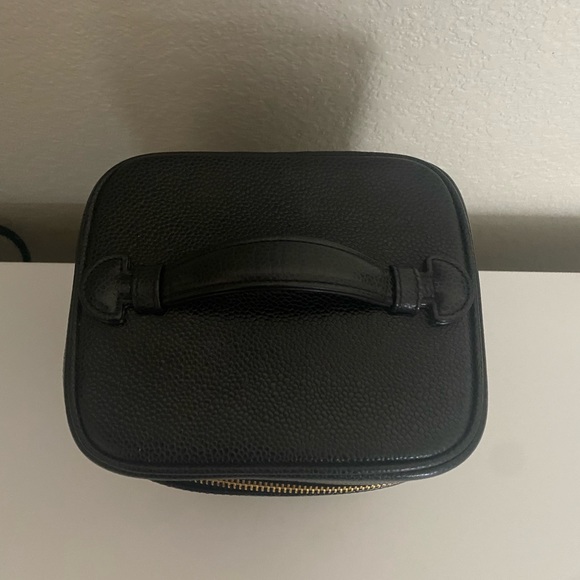 Authentic Chanel  Caviar Vanity case Cosmetic - Picture 5 of 12